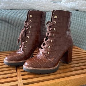 Naturalizer heel boots